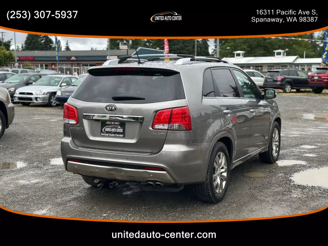 2012 Kia Sorento - Image 10