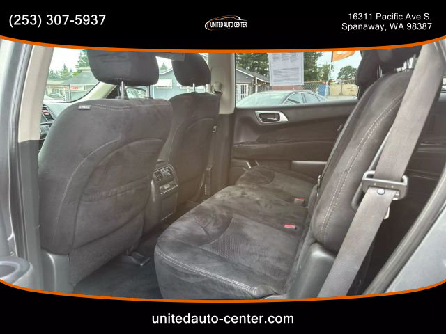 2015 Nissan Pathfinder - Image 12