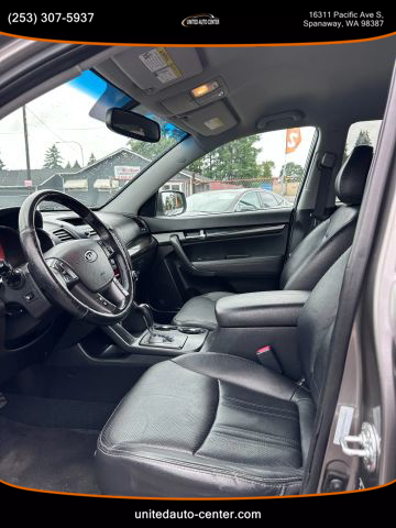2012 Kia Sorento - Image 17