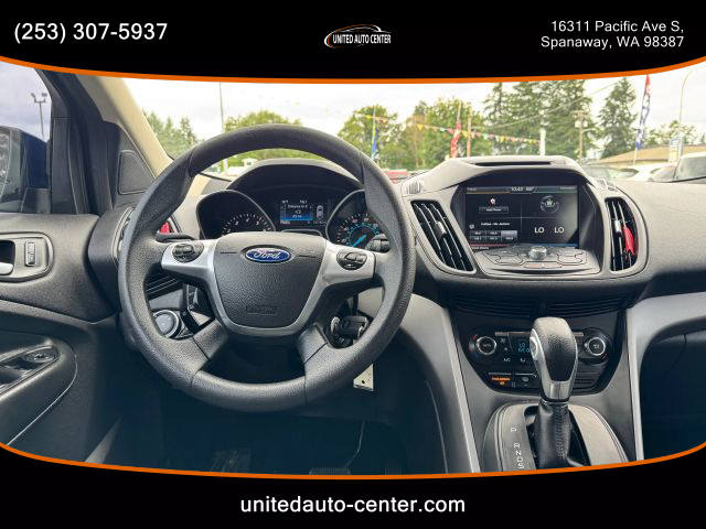 2015 Ford Escape - Image 11