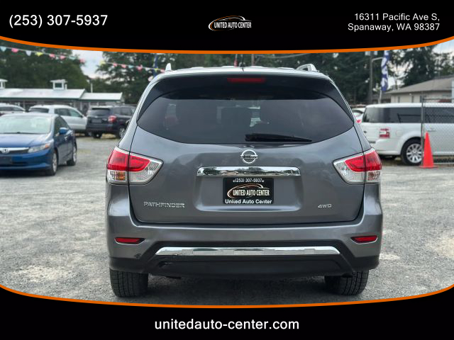 2015 Nissan Pathfinder - Image 5