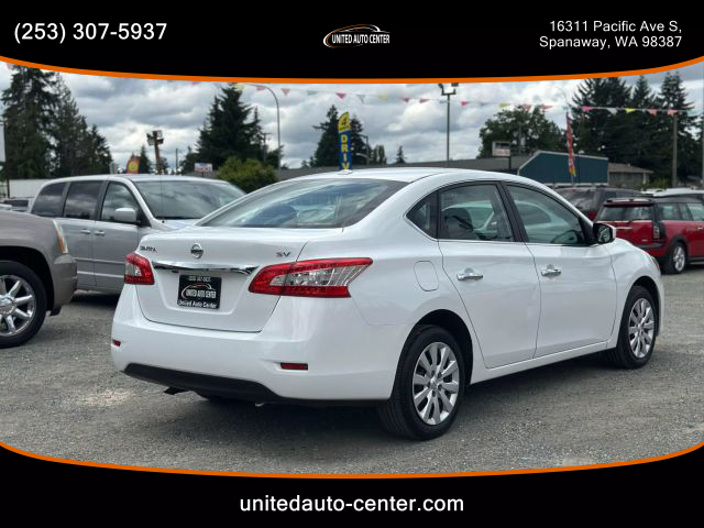 2015 Nissan Sentra - Image 4