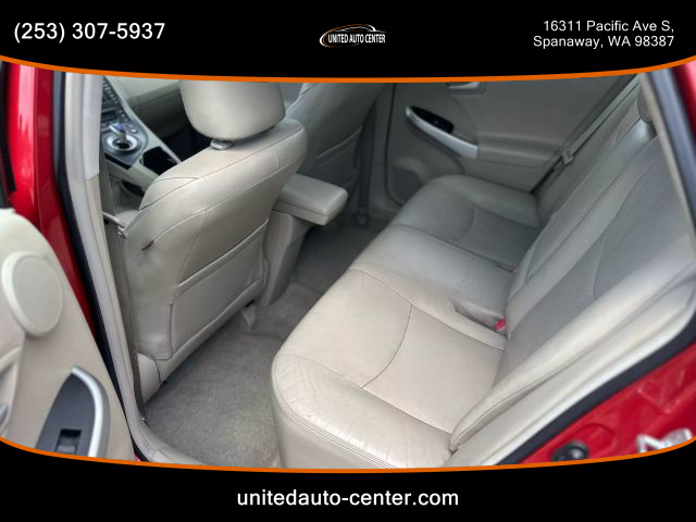 2010 Toyota Prius - Image 11