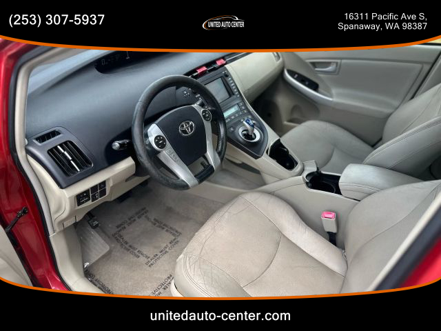 2010 Toyota Prius - Image 14