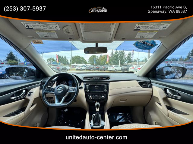2018 Nissan Rogue - Image 13