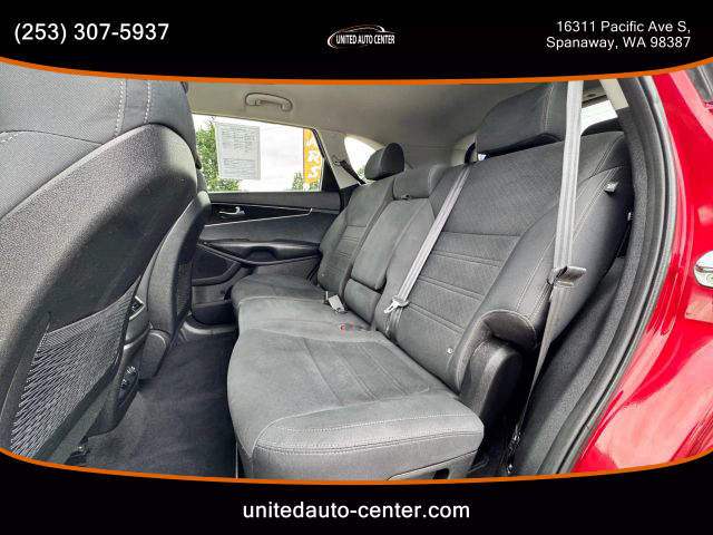 2016 Kia Sorento - Image 9