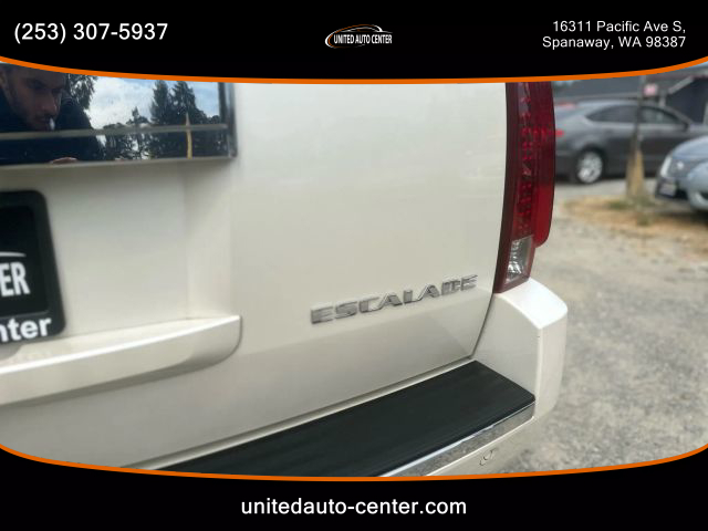2008 Cadillac Escalade Esv - Image 7