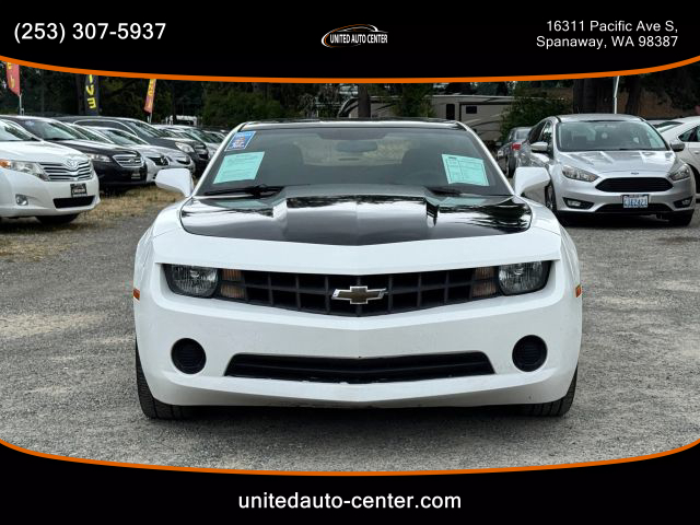 2013 Chevrolet Camaro - Image 2