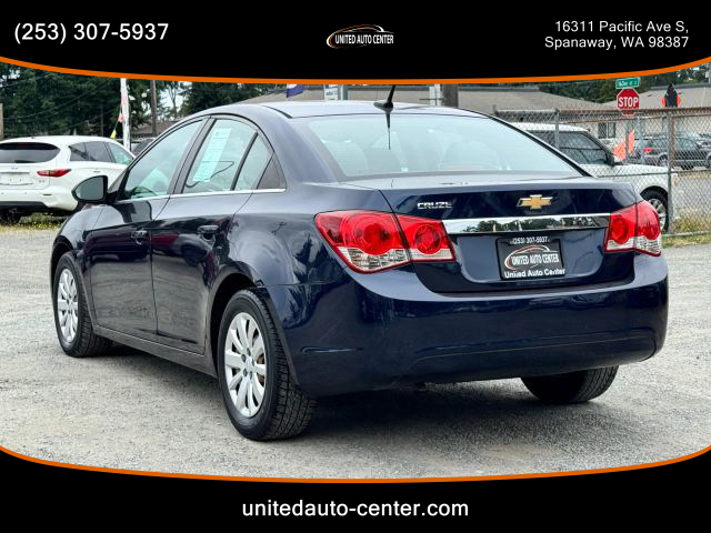 2011 Chevrolet Cruze - Image 6
