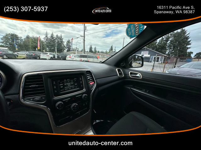 2015 Jeep Grand Cherokee - Image 10