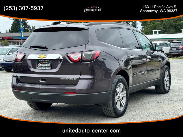 2015 Chevrolet Traverse - Image 4