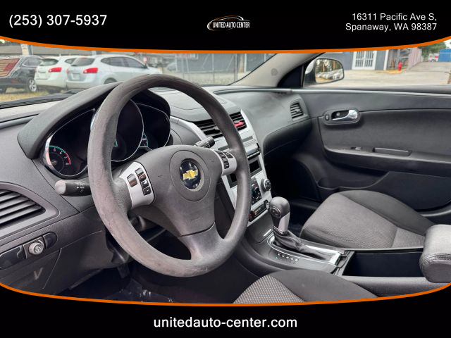2011 Chevrolet Malibu - Image 12