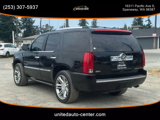 2010 Cadillac Escalade - Image 2