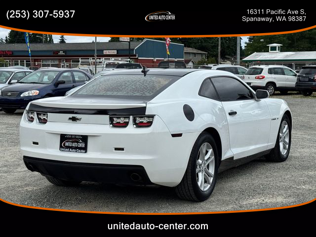2013 Chevrolet Camaro - Image 4