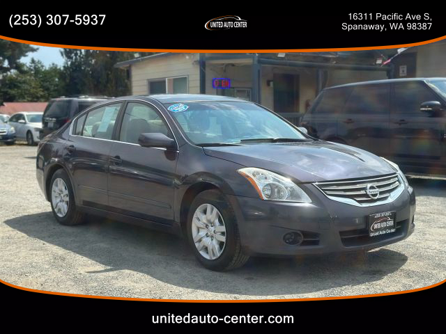 2010 Nissan Altima - Image 6