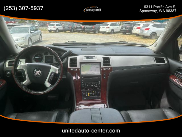 2010 Cadillac Escalade - Image 14