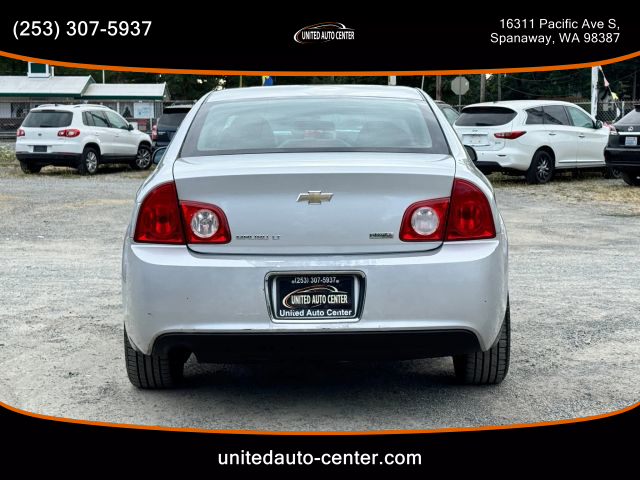 2011 Chevrolet Malibu - Image 5