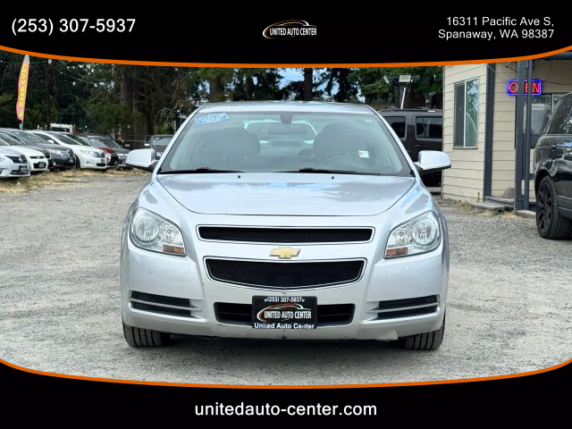 2011 Chevrolet Malibu - Image 2
