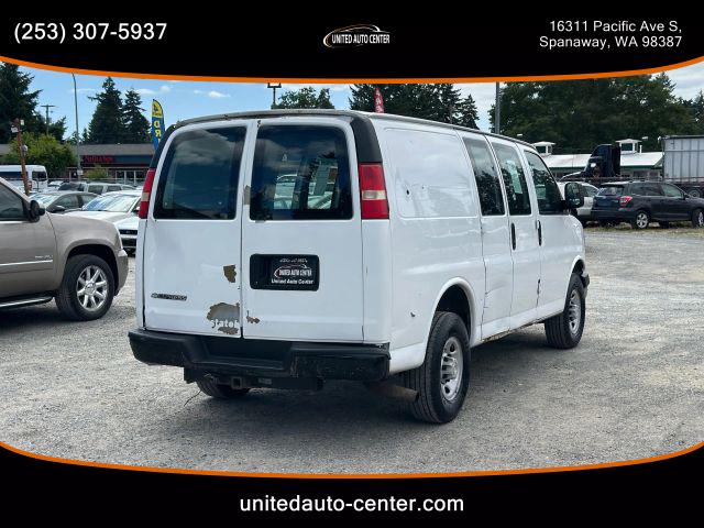 2008 Chevrolet Express 3500 Cargo - Image 3