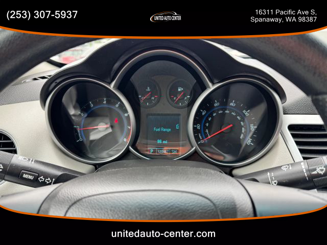 2011 Chevrolet Cruze - Image 13