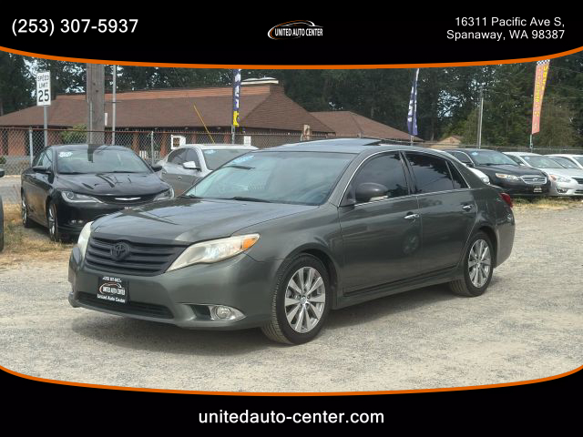 2011 Toyota Avalon - Image 1