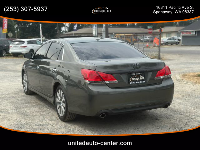 2011 Toyota Avalon - Image 6