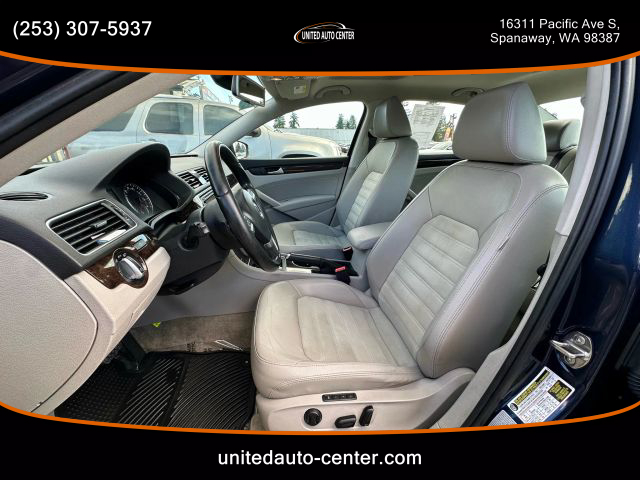 2015 Volkswagen Passat - Image 13