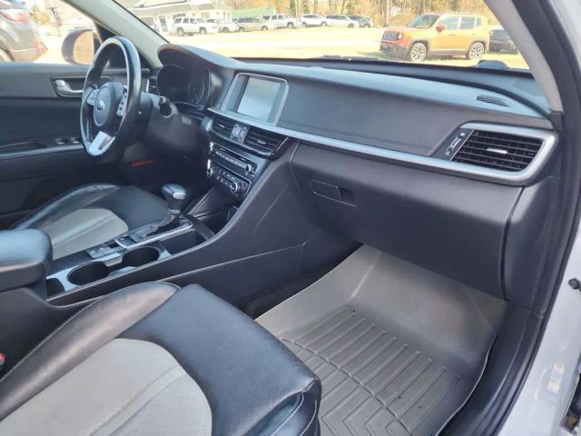 2019 Kia Optima - Image 14