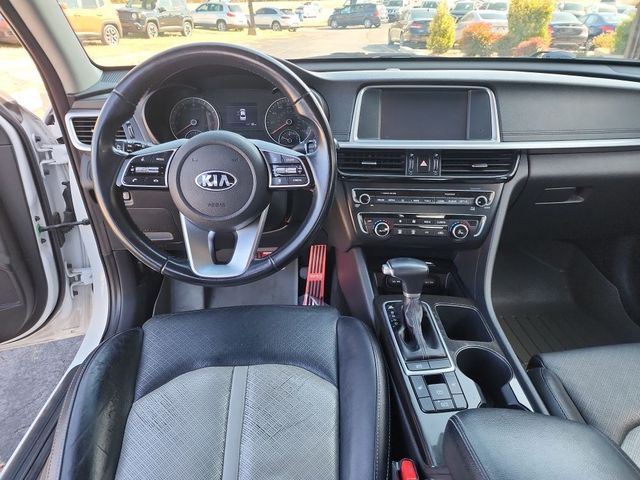 2019 Kia Optima - Image 10
