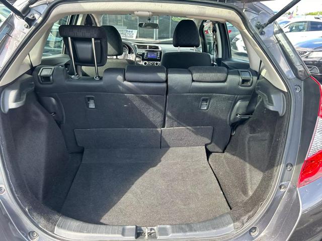 2015 Honda Fit Lx Hatchback 4d - Image 27