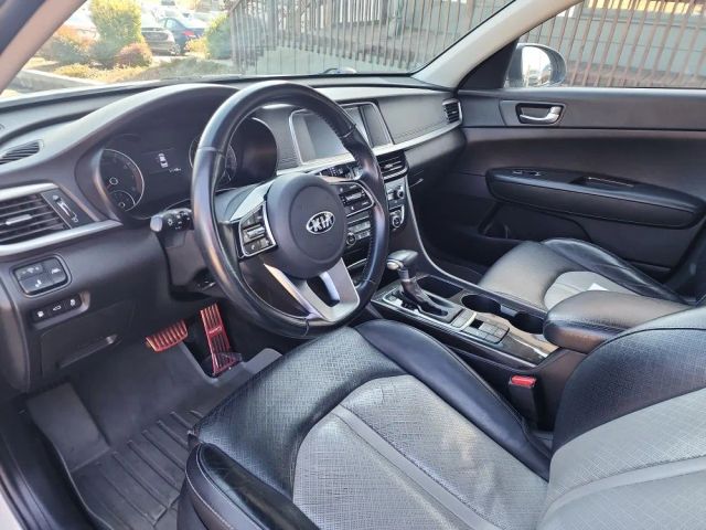 2019 Kia Optima - Image 11