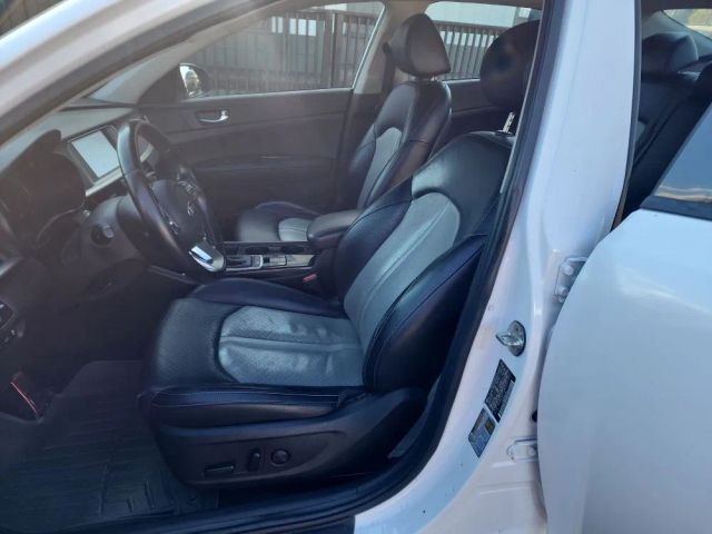 2019 Kia Optima - Image 12