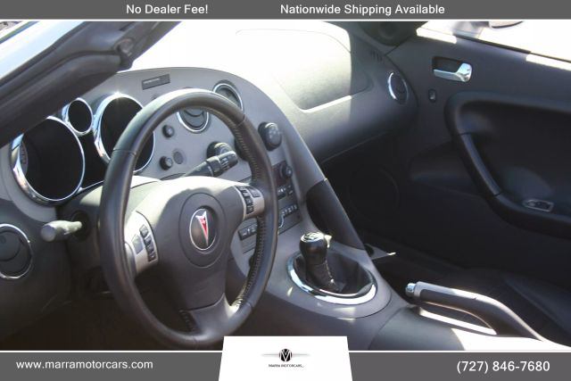 2008 Pontiac Solstice - Image 8