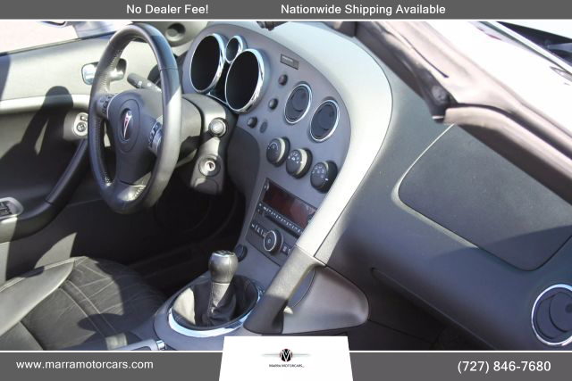 2008 Pontiac Solstice - Image 11