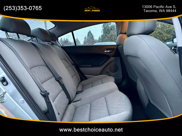 2015 Kia Forte - Image 14