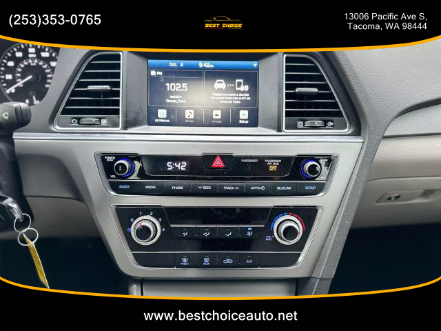 2016 Hyundai Sonata - Image 11