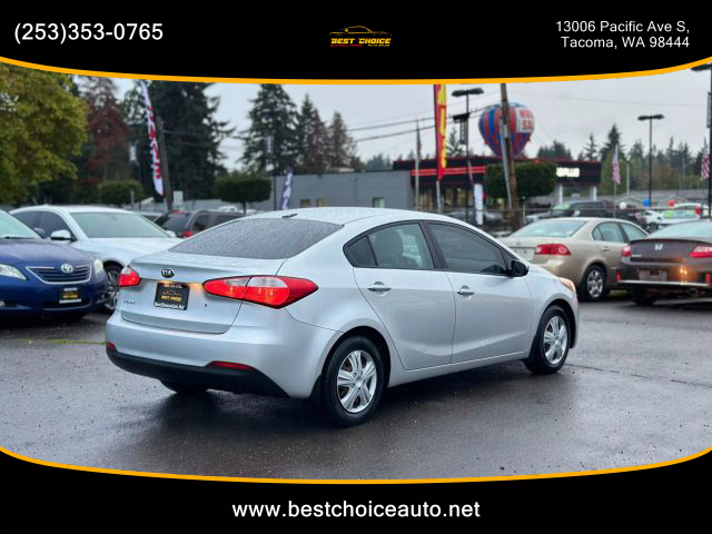 2015 Kia Forte - Image 6