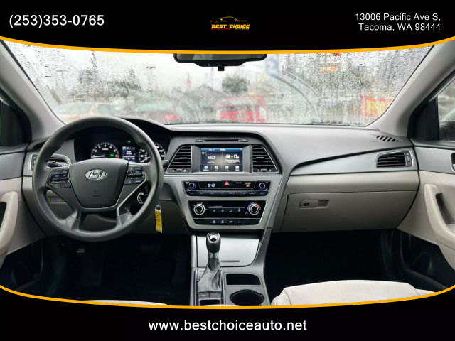 2016 Hyundai Sonata - Image 10