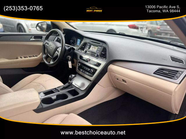 2017 Hyundai Sonata - Image 8