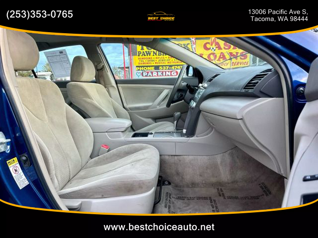 2009 Toyota Camry - Image 13