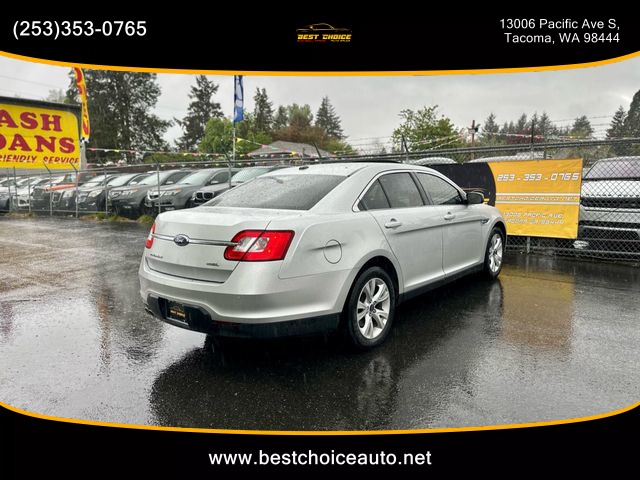 2010 Ford Taurus - Image 4