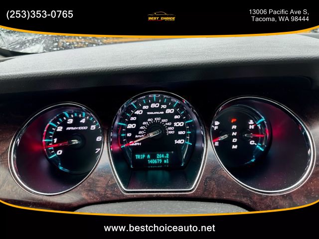 2010 Ford Taurus - Image 12