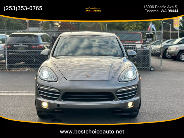 2011 Porsche Cayenne - Image 2