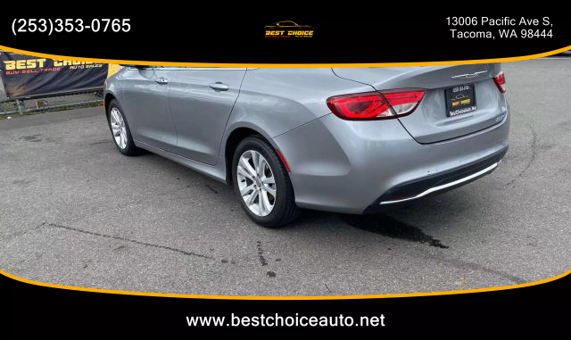 2015 Chrysler 200 - Image 4