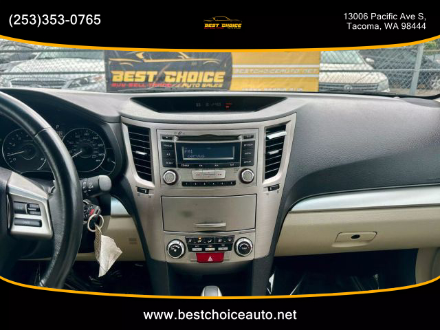 2012 Subaru Outback - Image 10