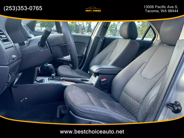 2012 Ford Fusion - Image 13