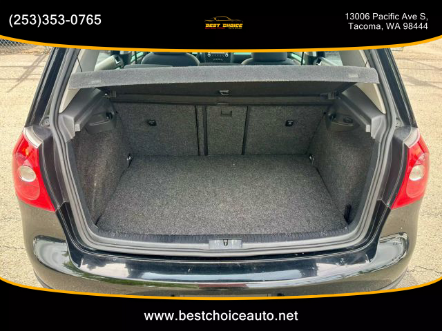 2009 Volkswagen Rabbit - Image 18