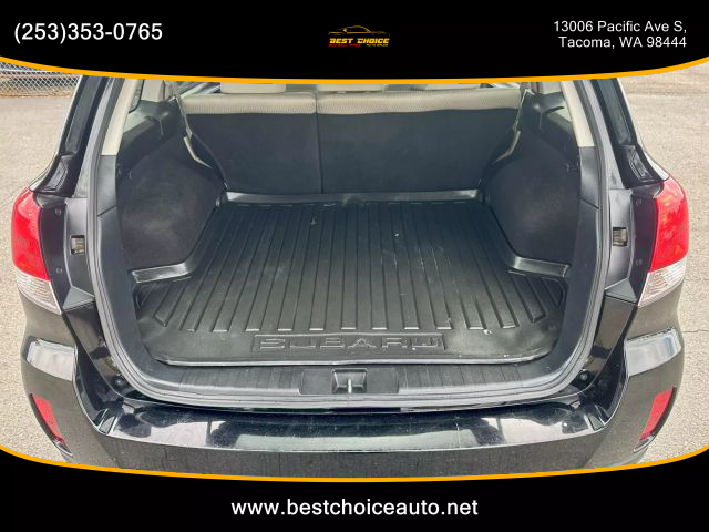 2012 Subaru Outback - Image 16