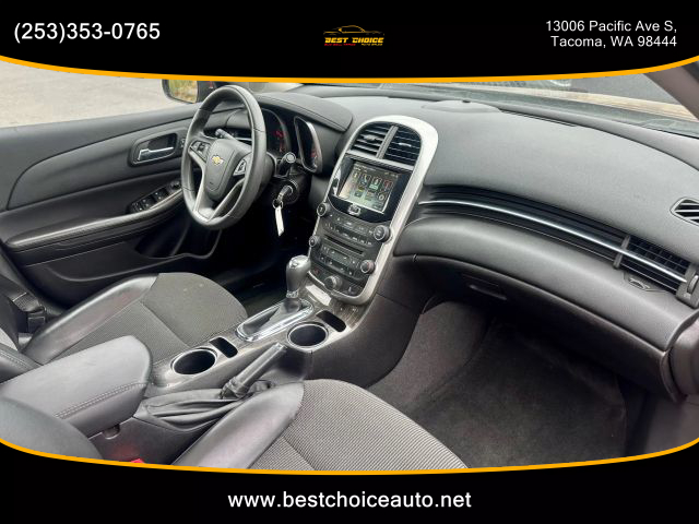 2015 Chevrolet Malibu - Image 12