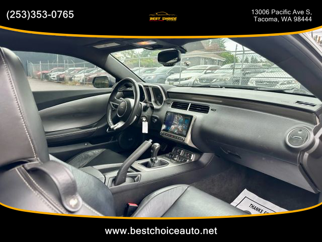 2011 Chevrolet Camaro - Image 16